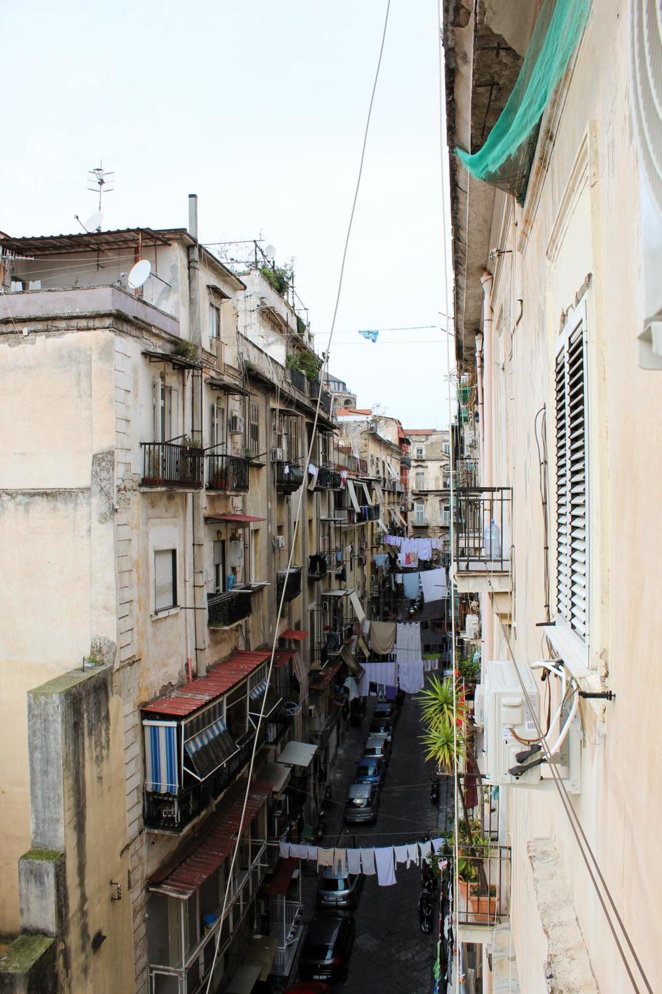 Blackwoody Contemporary Rooms - Napoli Centro Storico Εξωτερικό φωτογραφία