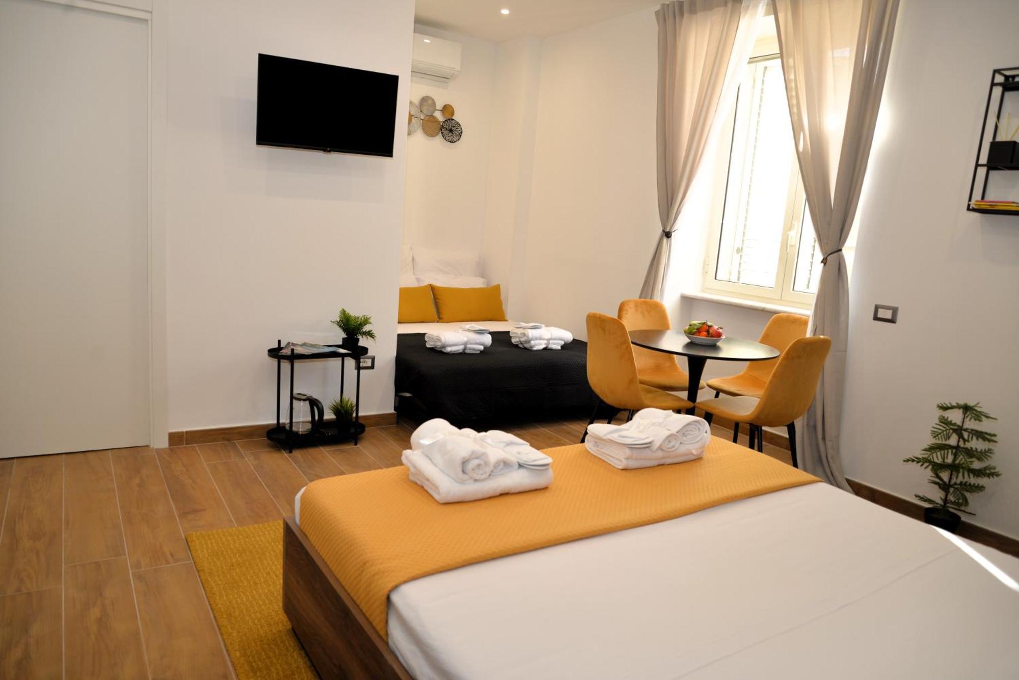 Blackwoody Contemporary Rooms - Napoli Centro Storico Εξωτερικό φωτογραφία
