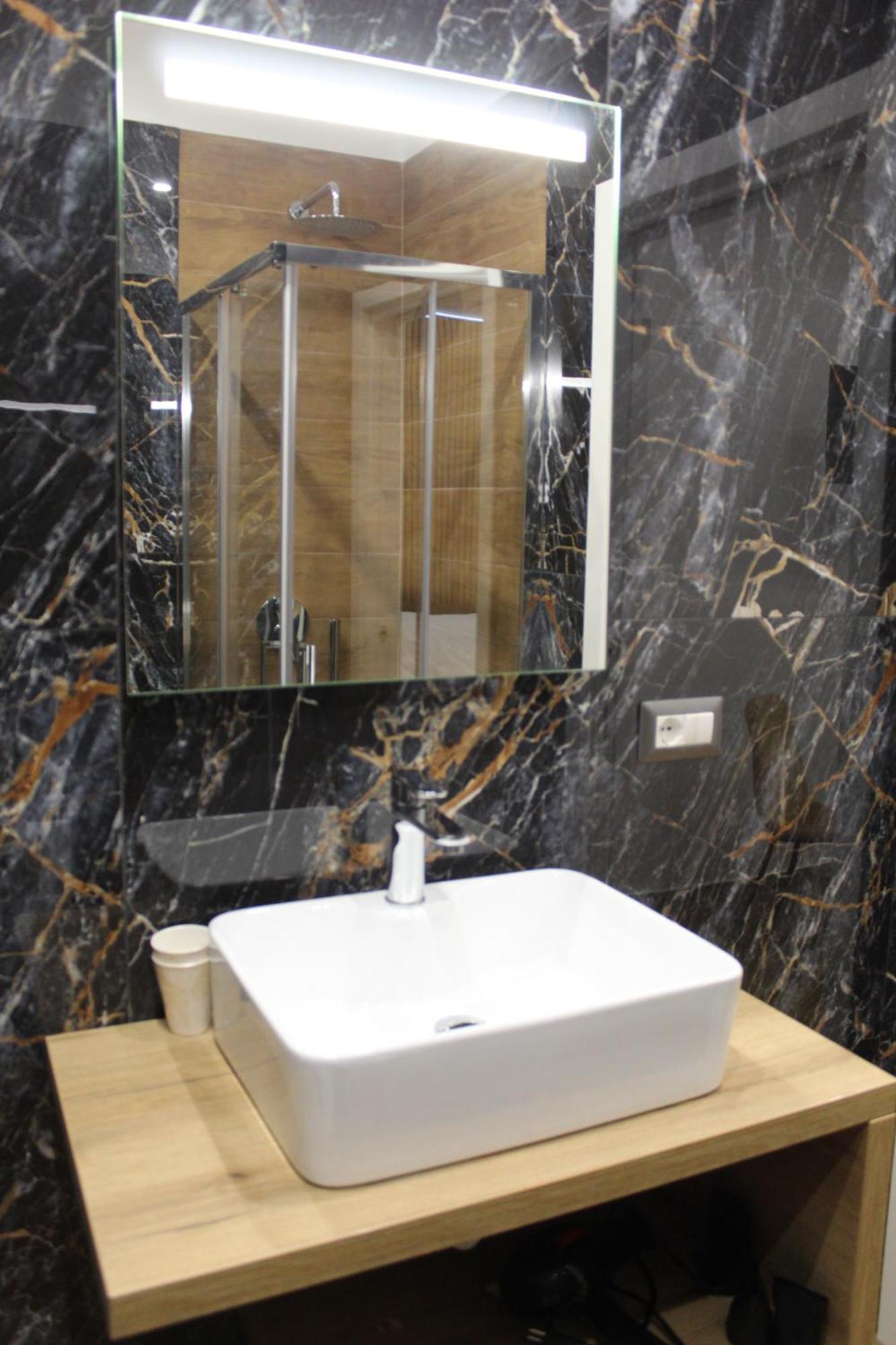 Blackwoody Contemporary Rooms - Napoli Centro Storico Εξωτερικό φωτογραφία
