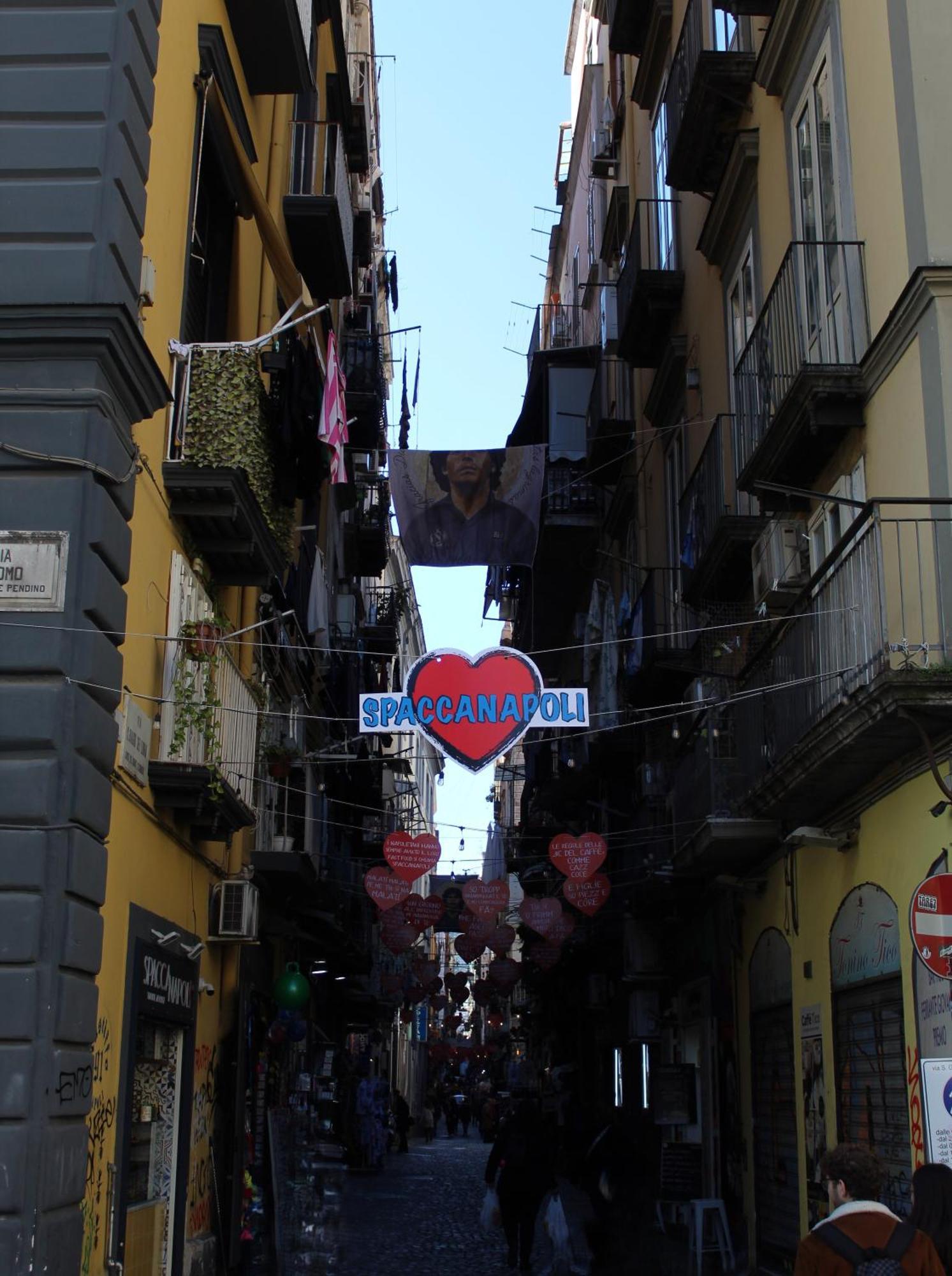 Blackwoody Contemporary Rooms - Napoli Centro Storico Εξωτερικό φωτογραφία